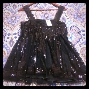 Max studio sequined top NWT