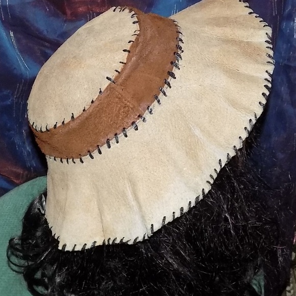 Leather-Hat \