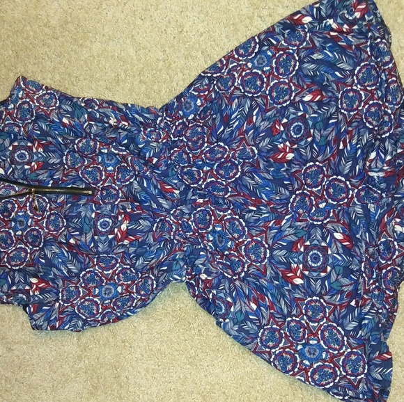 Multi-print Romper - Picture 3 of 3