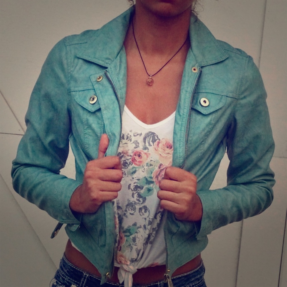 •FAUX LEATHER green JACKET•