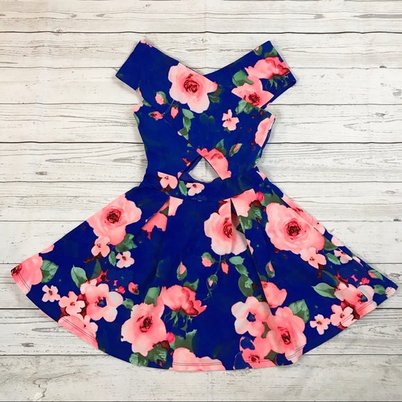 Boutique Dresses & Skirts - Flare Dress