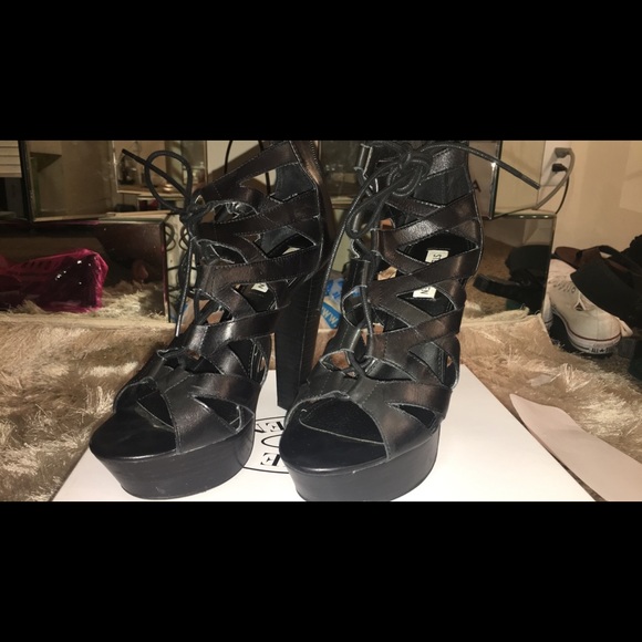 Steve Madden DreamGrl Black Leather - Picture 4 of 6