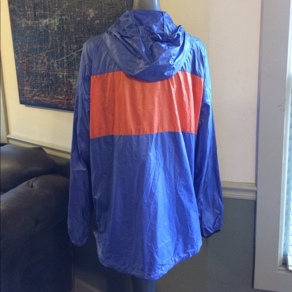 Nike Impossibly Light Windrunner Jacket - image 2