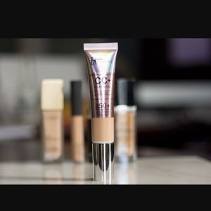 IT COSMETICS CC+ Cream Illumination