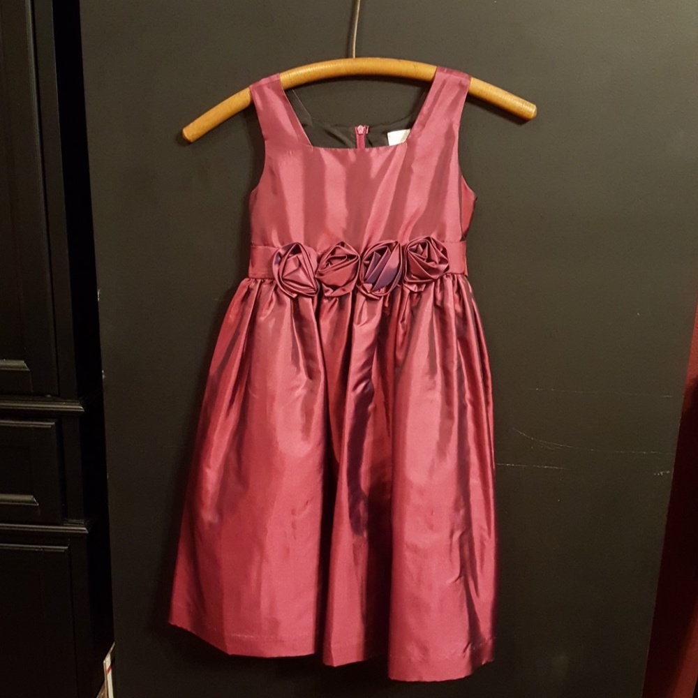 Girls size 6 party dress