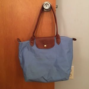 Small blue longchamp (authentic)
