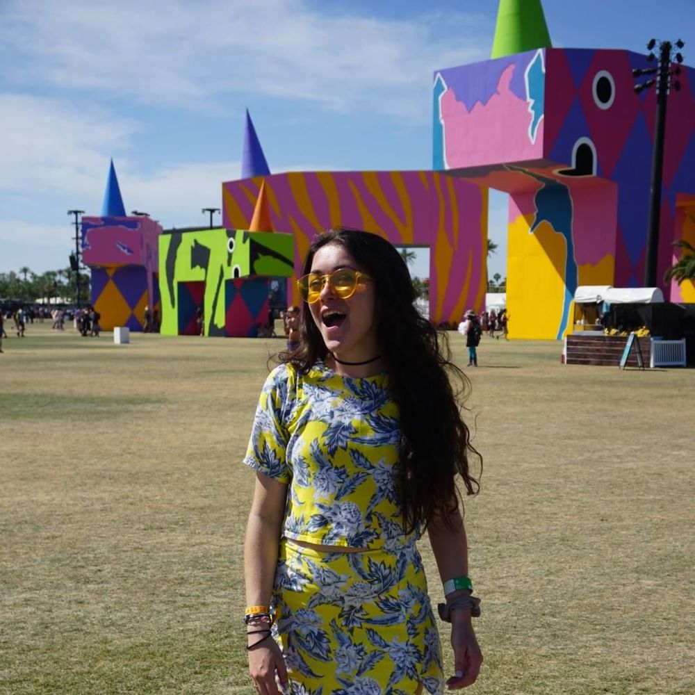 Meet your Posher, Talia