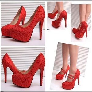 Red pumps