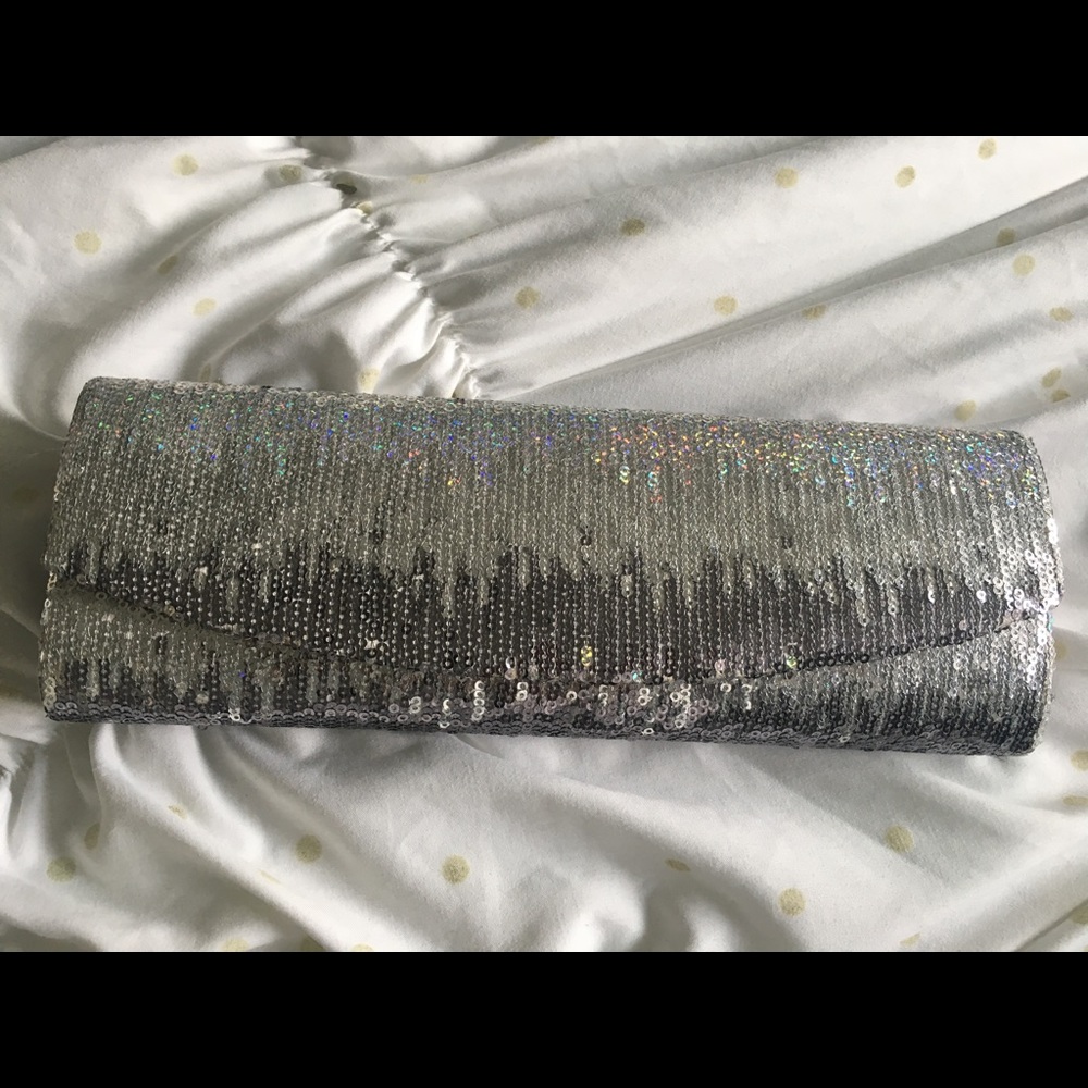 Silver clutch set