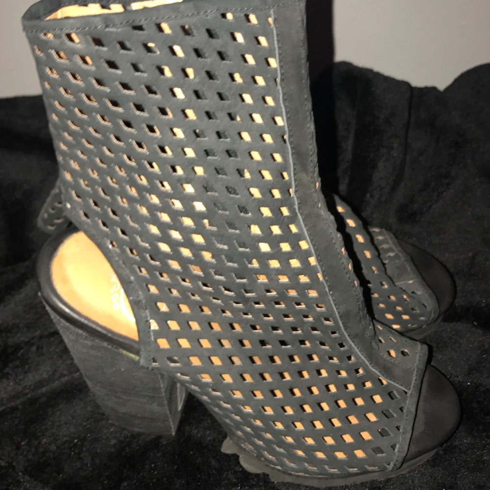 Brand new wedges / heels .