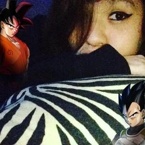 Meet your Posher, Desiree