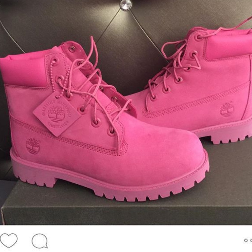 Pink timberlands size 7