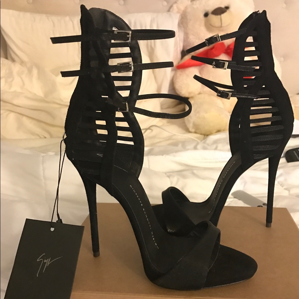New Giuseppe Zanotti Lilith black strap Heels 7.5