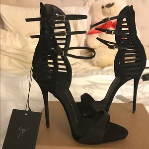 New Giuseppe Zanotti Lilith black strap Heels 7.5