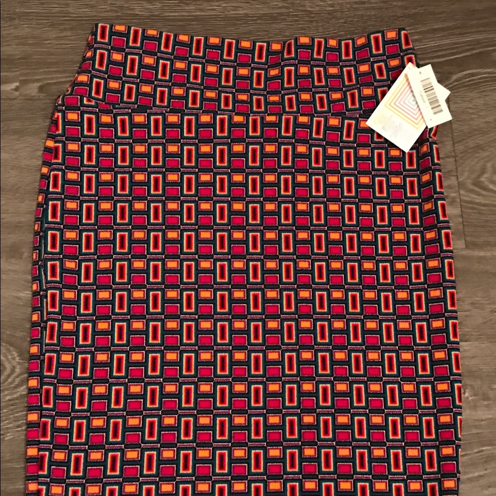 New lularoe skirt