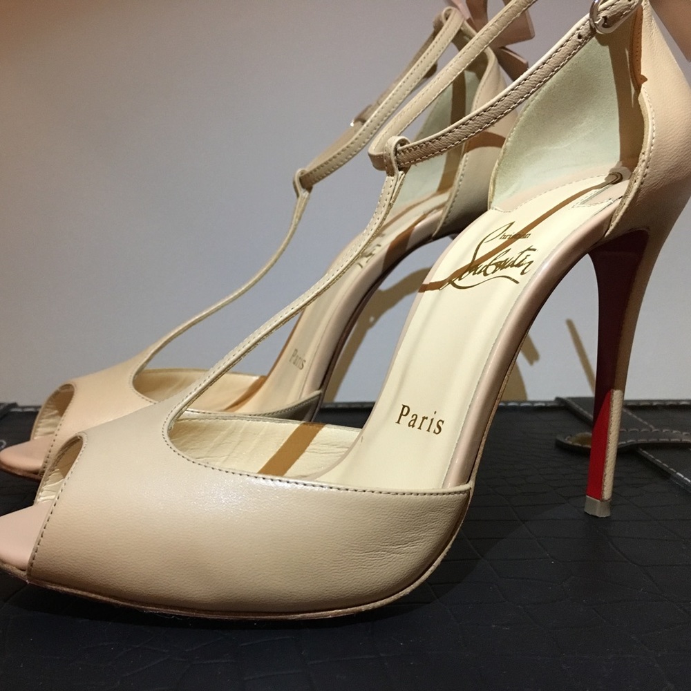 Louboutin Airbak Bow Dash Embellished Peep Toe 36 - Picture 4 of 8