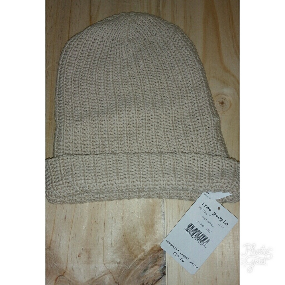 Brand new Free People beanie