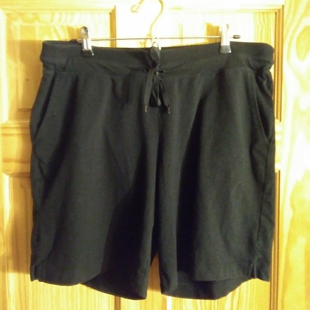 New no tag,drawstring shorts size,L