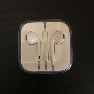 Apple EarPods never used.