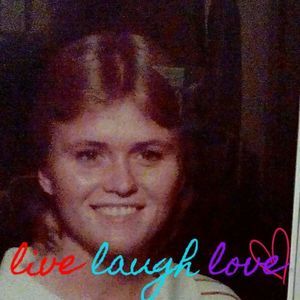 Meet your Posher, Libby