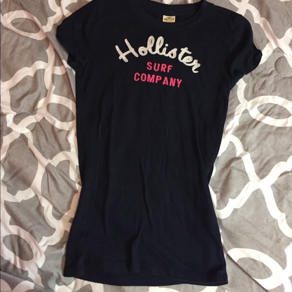 Hollister t-shirt