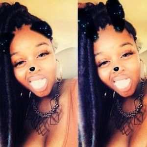 Meet your Posher, Cecilia