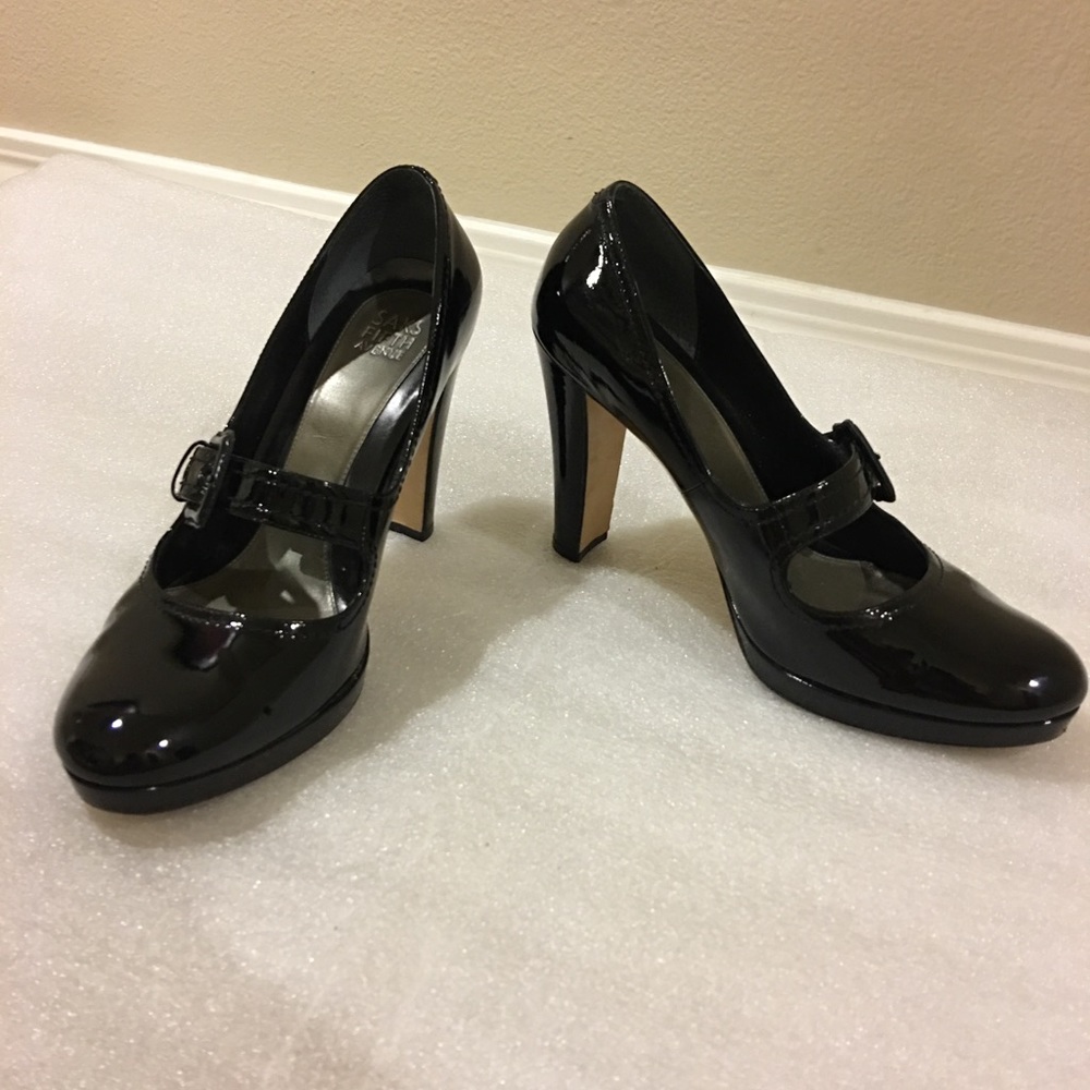 SAKS FIFTH AVENUE black patent maryjane heels_5