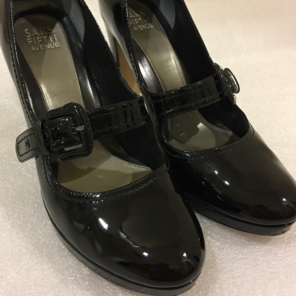SAKS FIFTH AVENUE black patent maryjane heels_2