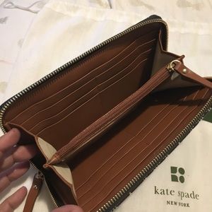 SOLD✨✨ KATE SPADE✨✨