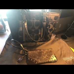 Authentic coach Bag and Wristlet