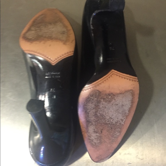 Yves Saint Laurent Black Patent Heels 7 1/2 M HPπ - Picture 5 of 6