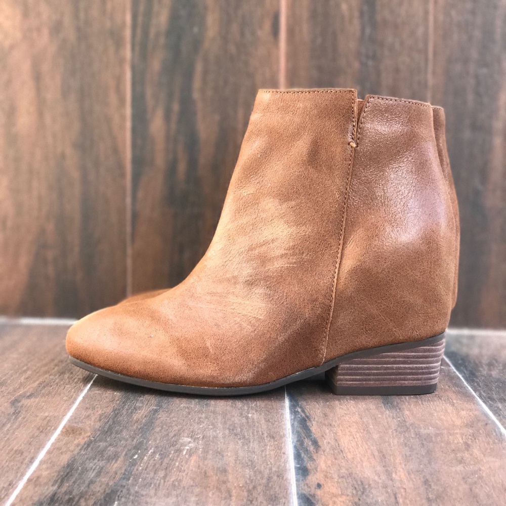 Cognac Distressed Leather Hidden Wedge Boots - Picture 6 of 8