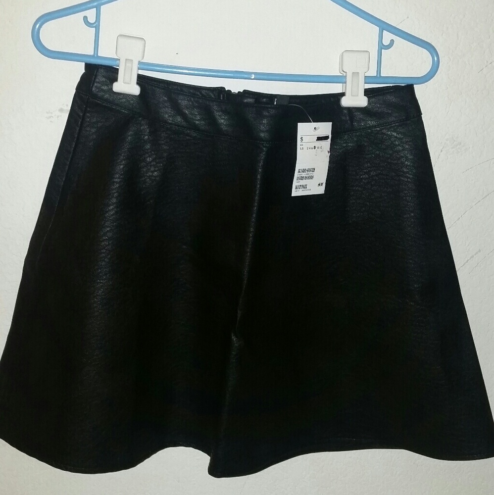 Woman H&M Skirt