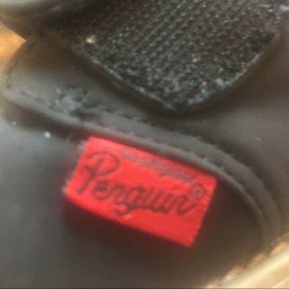 Size 6C Penguin toddler boot - Picture 2 of 4