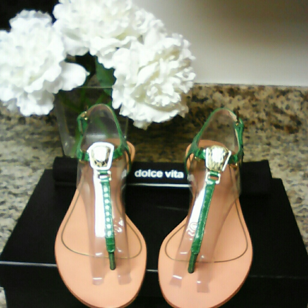 Dolce Vita T-Strap thong sandal