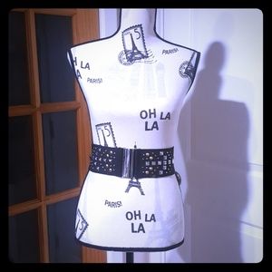 Black elastic studded belts