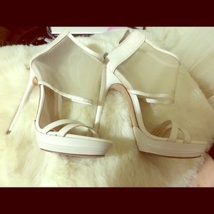 Bcbg cream mesh heels 6.5