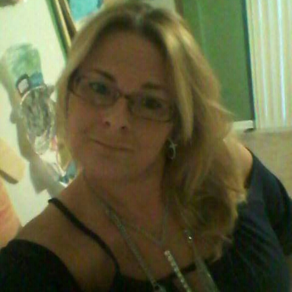 Meet your Posher, Vicky