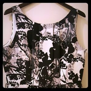 Women's dress