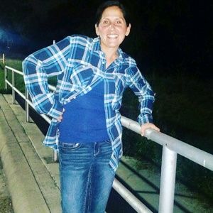 Meet your Posher, Alacia