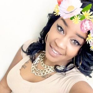 Meet your Posher, Marisha