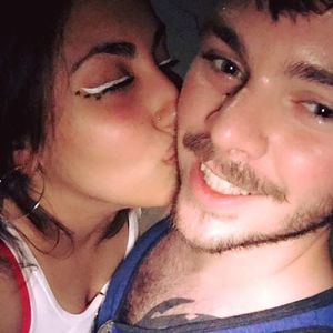 Meet your Posher, Zachary