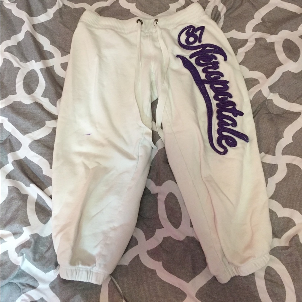 Aeropostale capris
