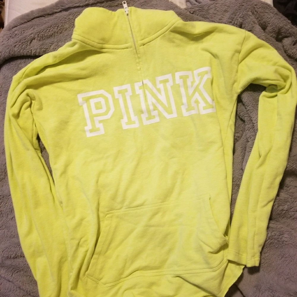 SOLD ON Ⓜ️!!! PINK sweatshirt PRICE DROP