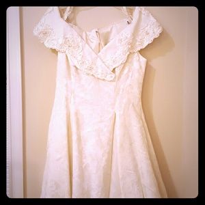 Semi formal dress/ off shoulde(pearl beads on top)