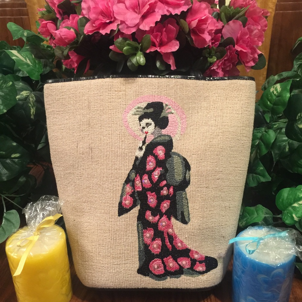 👜Auth Summer Tompkins Geisha Girl Bucket Bag👜