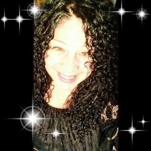 Meet your Posher, Candy