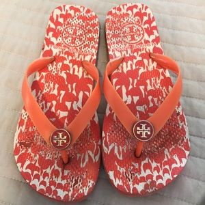 Tory burch flip flops
