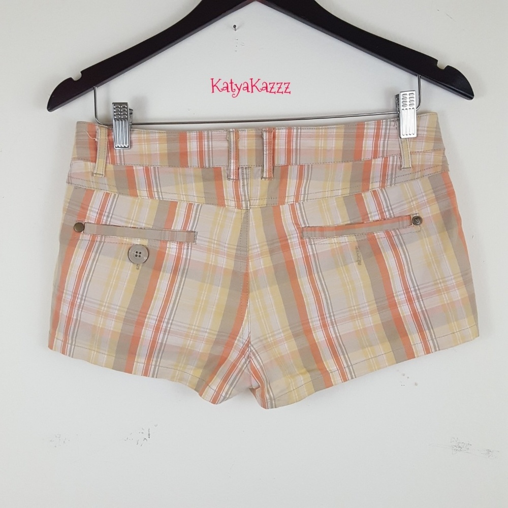 💕💕💕MANGO💕💕💕SHORTS💕💕💕 - Picture 2 of 3
