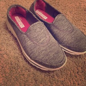 Sketchers Memory Foam Resalyte shoes. Womens 7.5